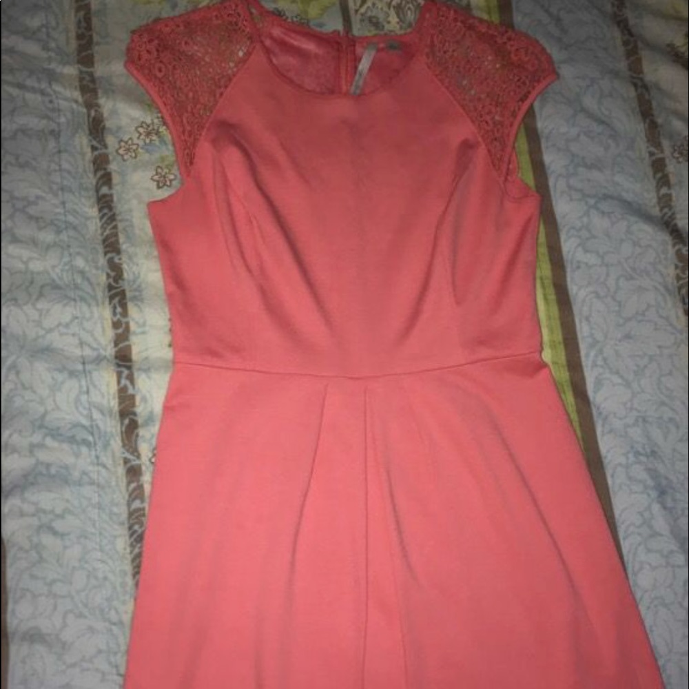 Lauren Conrad peach dress